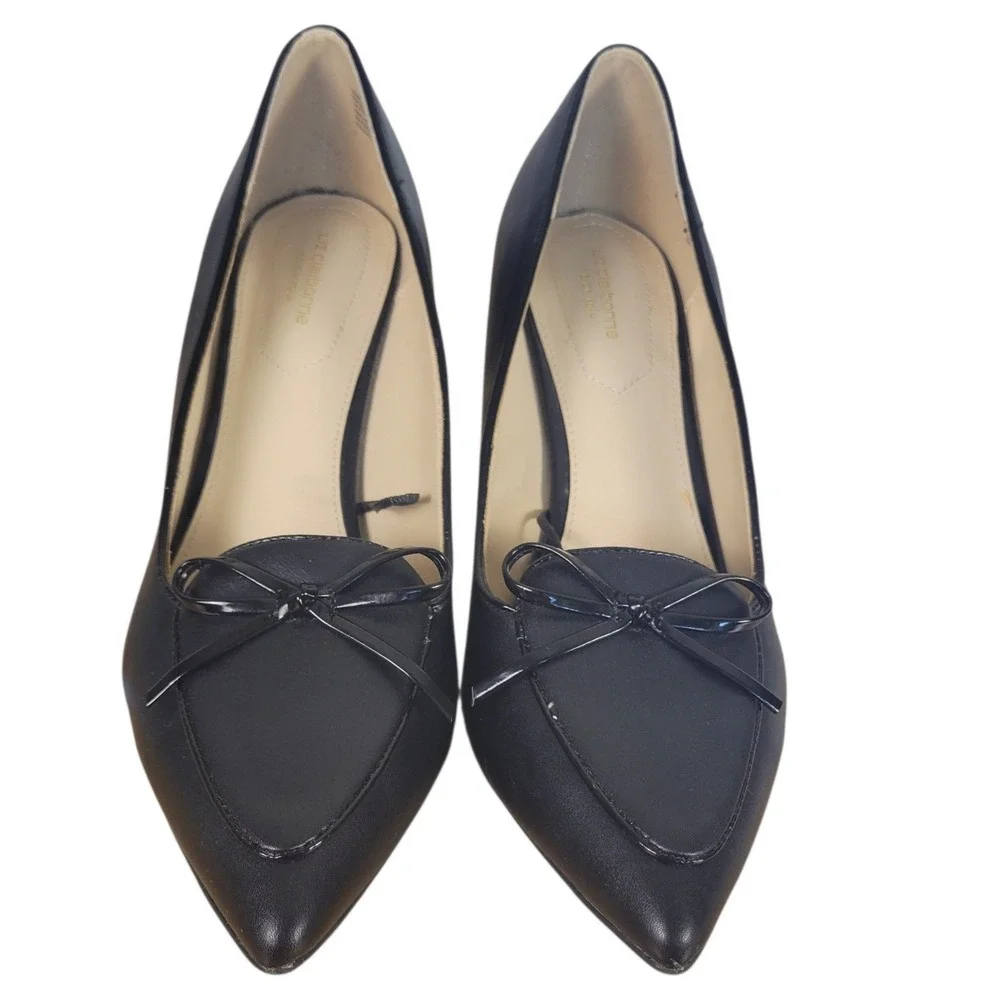 Liz Claiborne Classic Black Pointed Toe 3